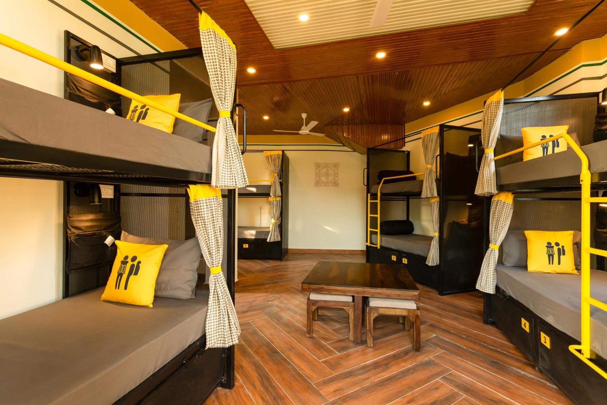 The Hosteller Khajjiar Ngoại thất bức ảnh