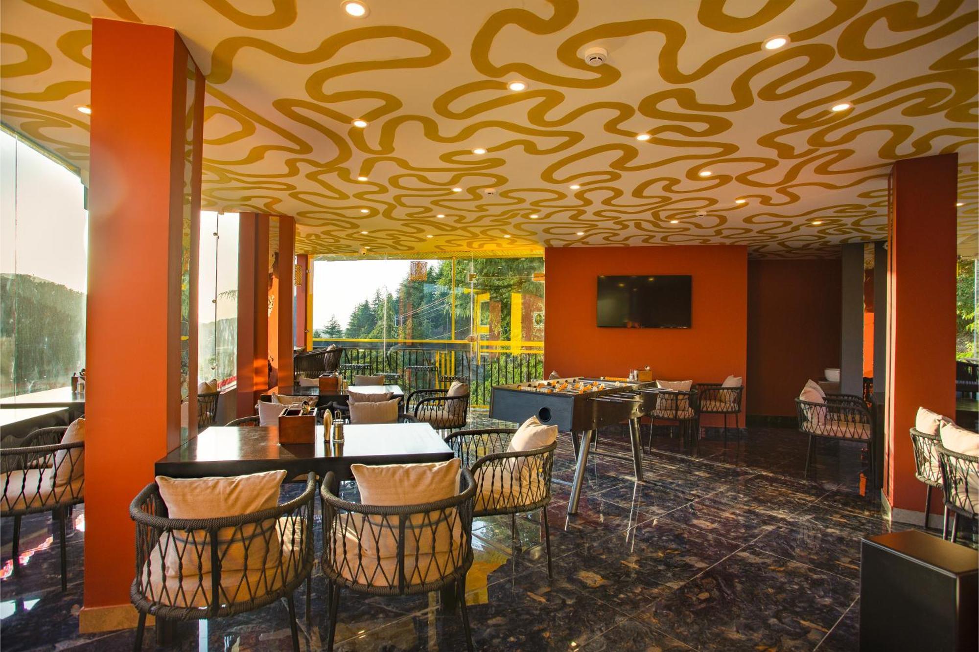 The Hosteller Khajjiar Ngoại thất bức ảnh